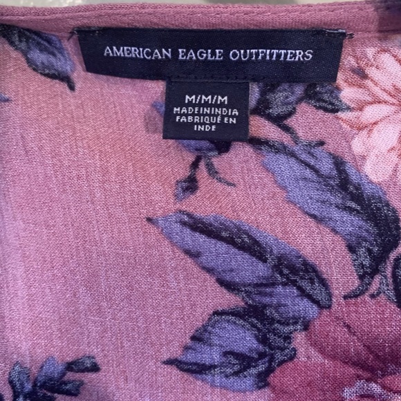 American Eagle Outfitters Floral Print Top Size M - Picture 6 of 8